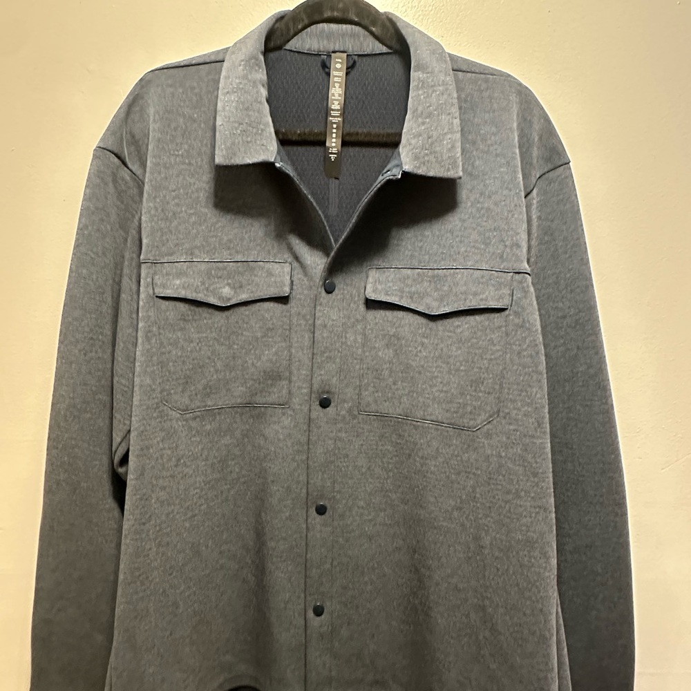 Lululemon Men’s XL Snap Front Shirt Jacket Shacket Performance Stretch Overshirt